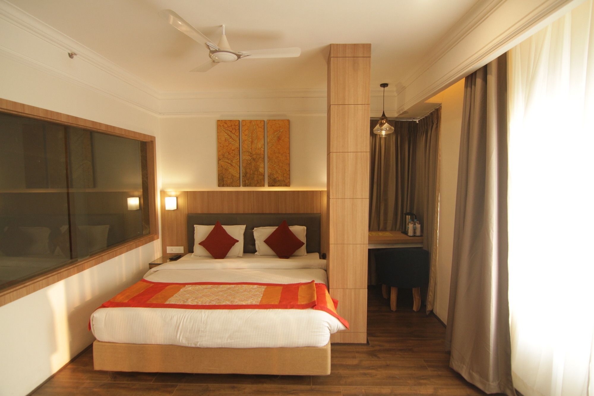 Oyo 2054 New Hotel Broadway Varanasi Eksteriør bilde