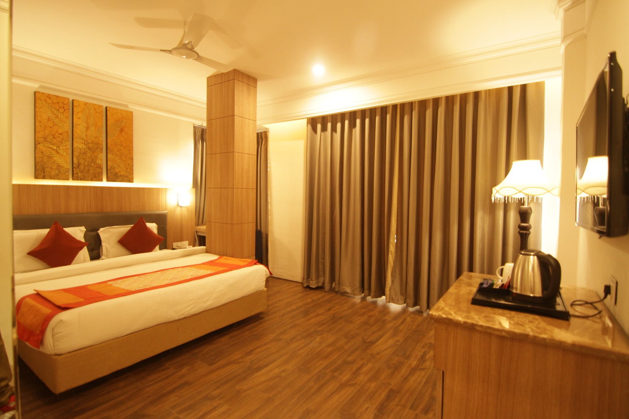 Oyo 2054 New Hotel Broadway Varanasi Eksteriør bilde