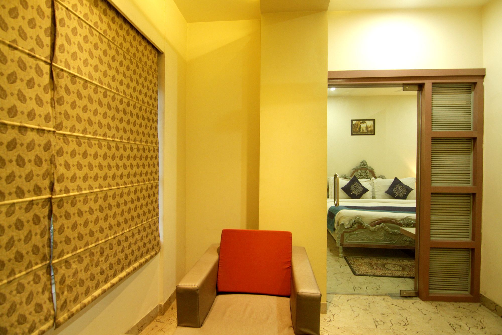 Oyo 2054 New Hotel Broadway Varanasi Eksteriør bilde